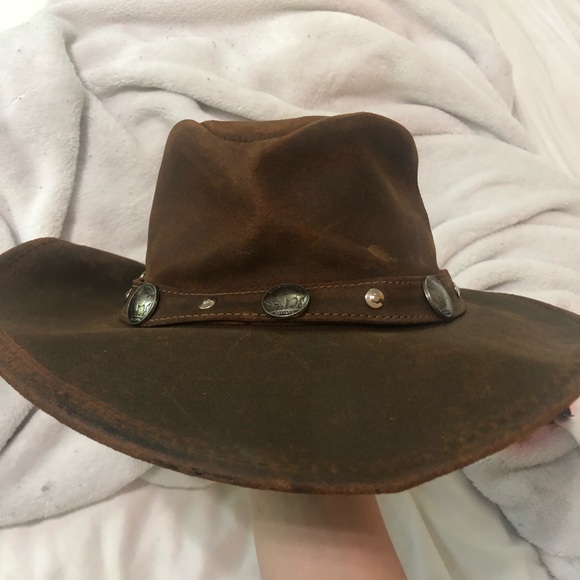 striker ice hat